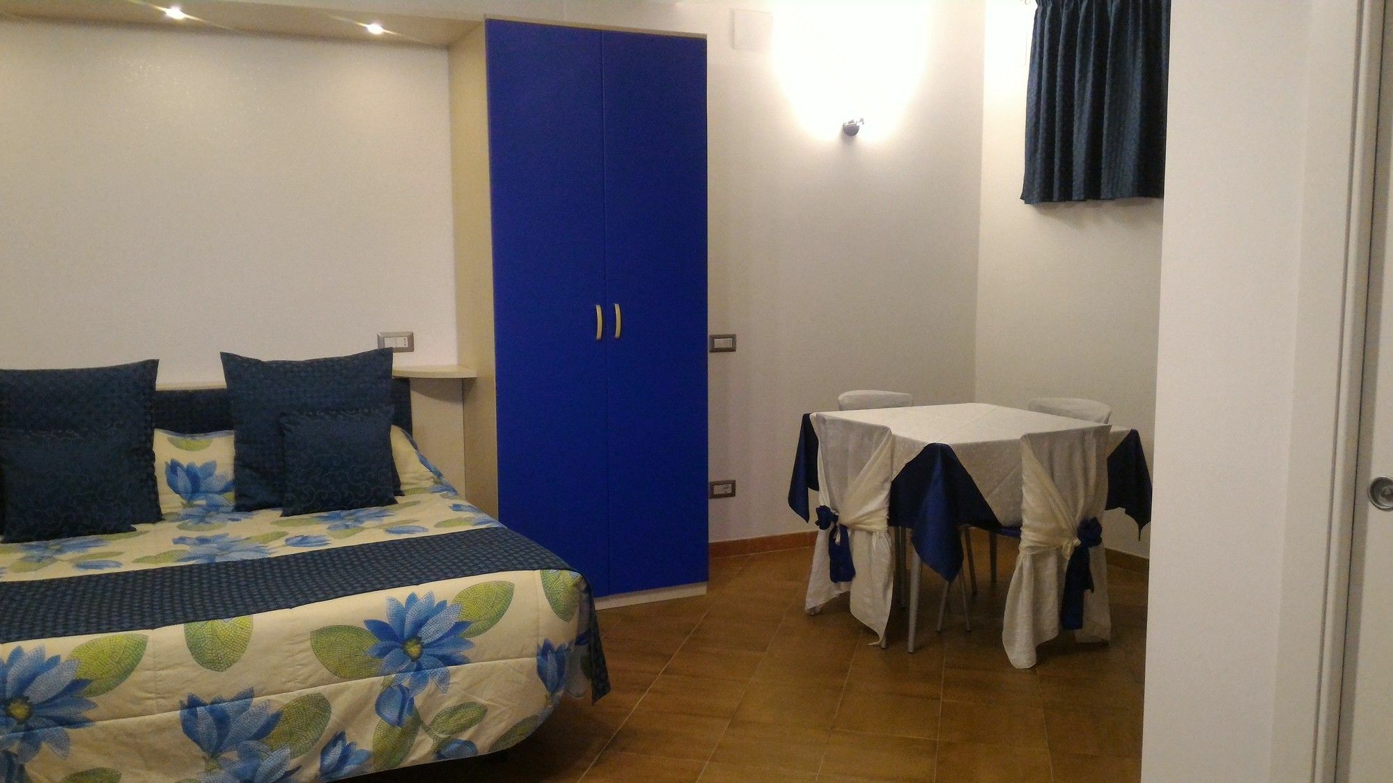 Casa de hóspedes Albis 2*